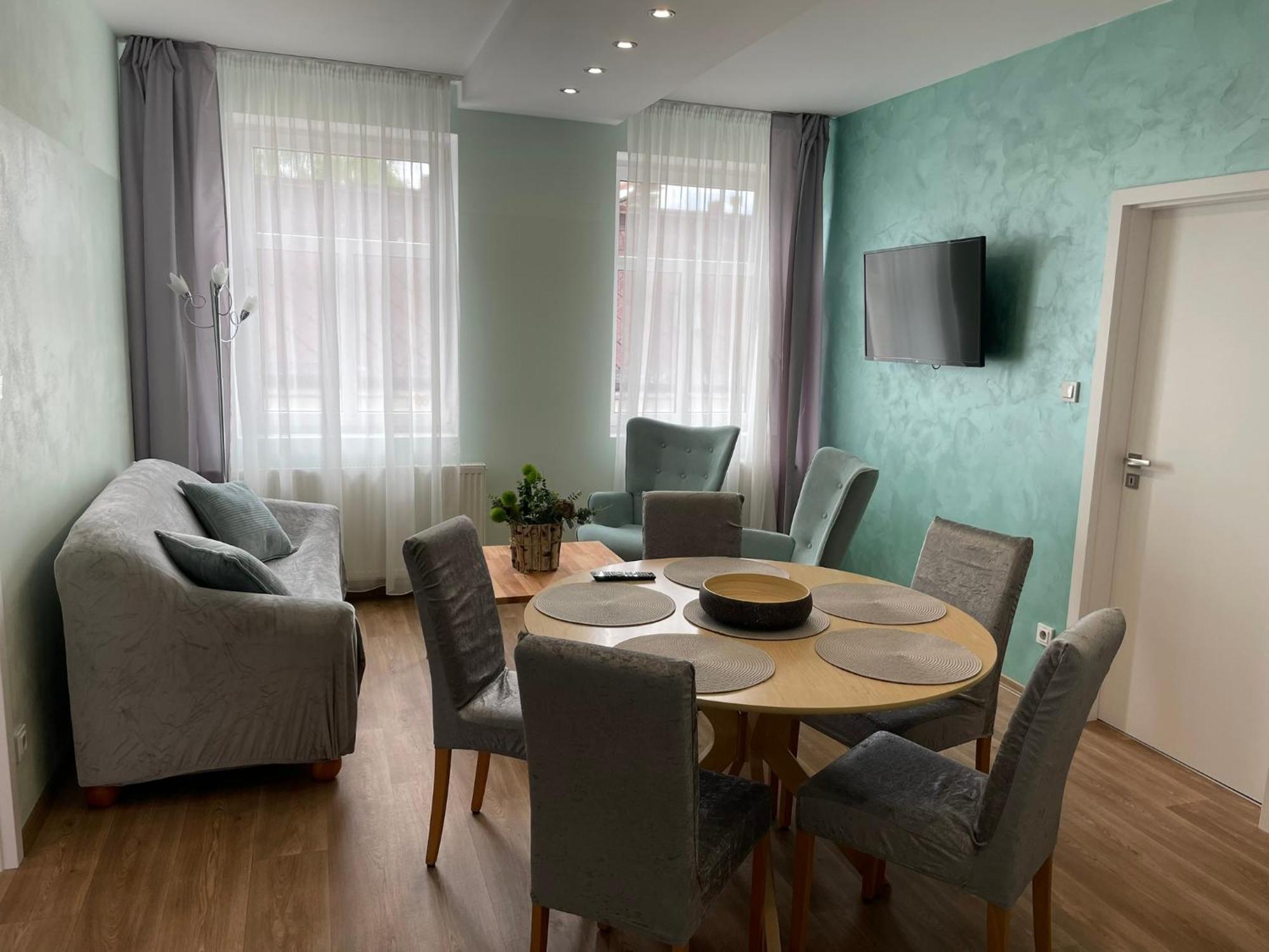 Apartmany Jasmin Liberec Ngoại thất bức ảnh
